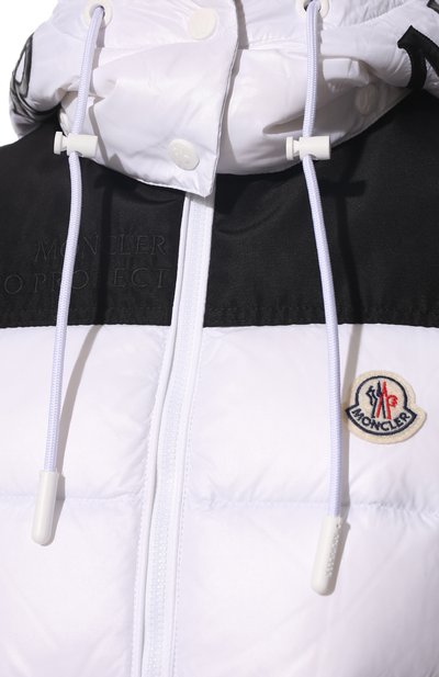 Пуховый жилет ciboure MONCLER белого цвета по цене 139500 руб., арт. H1-093-1A001-01-53A0E, фото 5 Пуховый жилет ciboure MONCLER, арт. H1-093-1A001-01-53A0E, фото 5