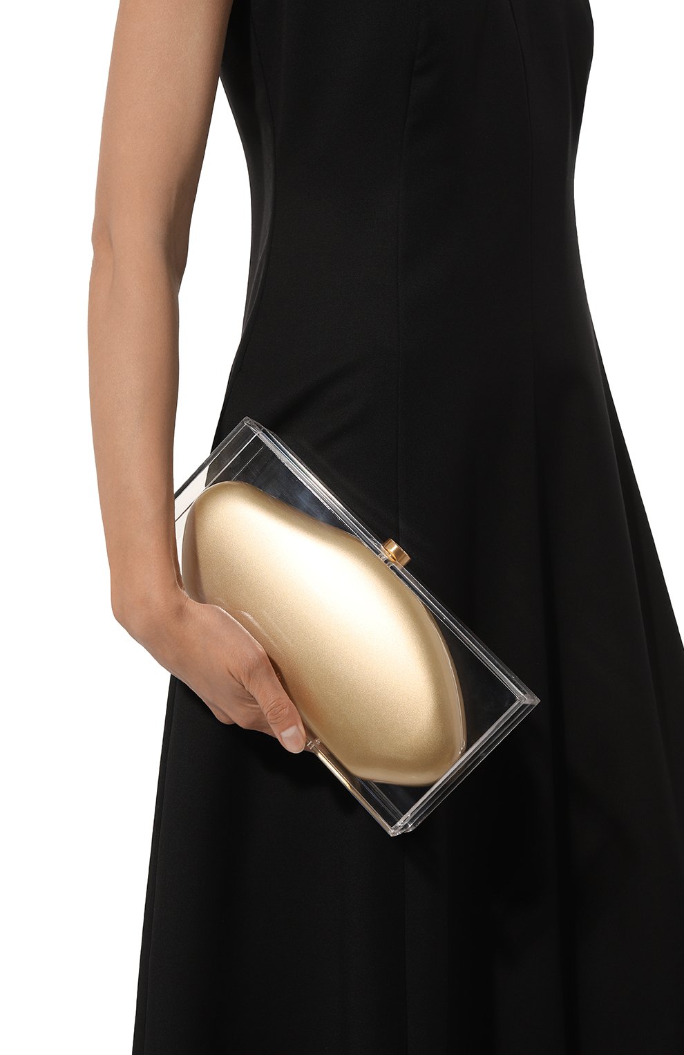 Клатч annika CULT GAIA золотого цвета по цене 39650 руб., арт. CL1041MC BRASS, фото 2 Клатч annika CULT GAIA, арт. CL1041MC BRASS, фото 2