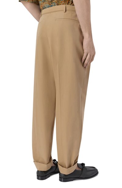 Хлопковые брюки SAINT LAURENT бежевого цвета по цене 183000 руб., арт. 854428/Y1N29, фото 4 Хлопковые брюки SAINT LAURENT, арт. 854428/Y1N29, фото 4