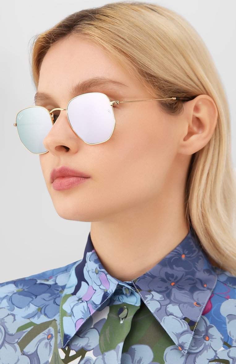 Женские солнцезащитные очки RAY-BAN золотого цвета, арт. 3548N-001/80 | Фото 2 (Кросс-КТ: С/з-унисекс; Региональные ограничения белый список (Axapta Mercury): Не проставлено, RU; Нос: Не проставлено; Тип очков: С/з; Материал: Металл; Очки форма: Круглые, Прямоугольные; Оптика Гендер: оптика-унисекс)