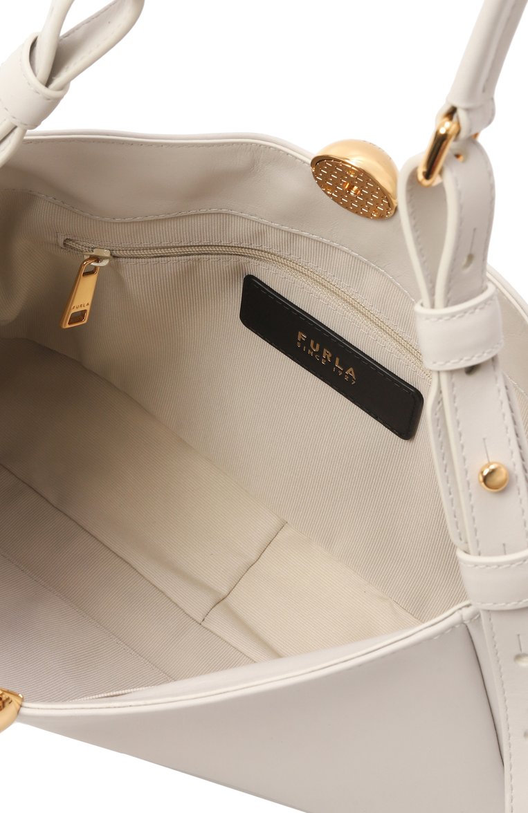 Женская сумка furla sfera soft medium FURLA молочного цвета, арт. WB01403/BX3168 | Фото 5 (Материал: Натуральная кожа; Размер: medium)