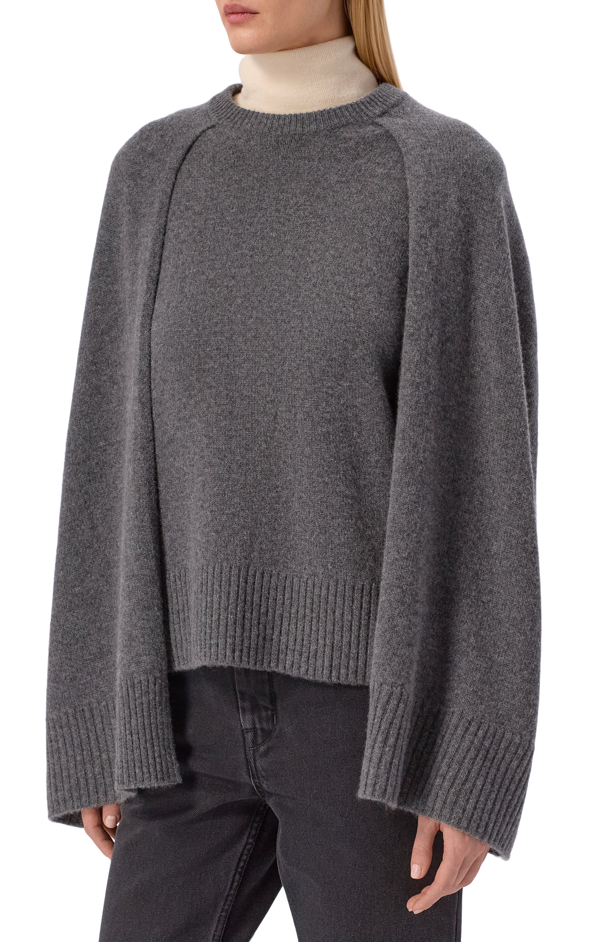 Кашемировый свитер TOTEME серого цвета по цене 130000 руб., арт. 261-WRT0635-YA0235, фото 3 Кашемировый свитер TOTEME, арт. 261-WRT0635-YA0235, фото 3