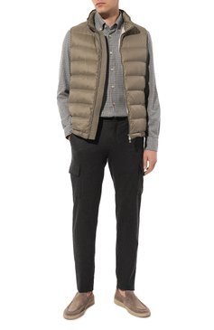 Мужская хлопковая рубашка KITON серого цвета, арт. UCIH0864302 | Фото 2 (Драгоценные камни: Проставлено; Материал внешний: Хлопок; Материал сплава: Проставлено; Рукава: Длинные; Воротник: Button down; Принт: Клетка; Манжеты: На пуговицах; Рубашки М: Regular Fit; Стили: Кэжуэл; Случай: Повседневный; Длина (для топов): Удлиненные)