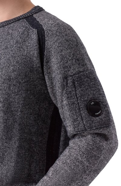 Джемпер C.P. COMPANY темно-серого цвета по цене 37850 руб., арт. 19CMKN252A006170A, фото 5 Джемпер C.P. COMPANY, арт. 19CMKN252A006170A, фото 5