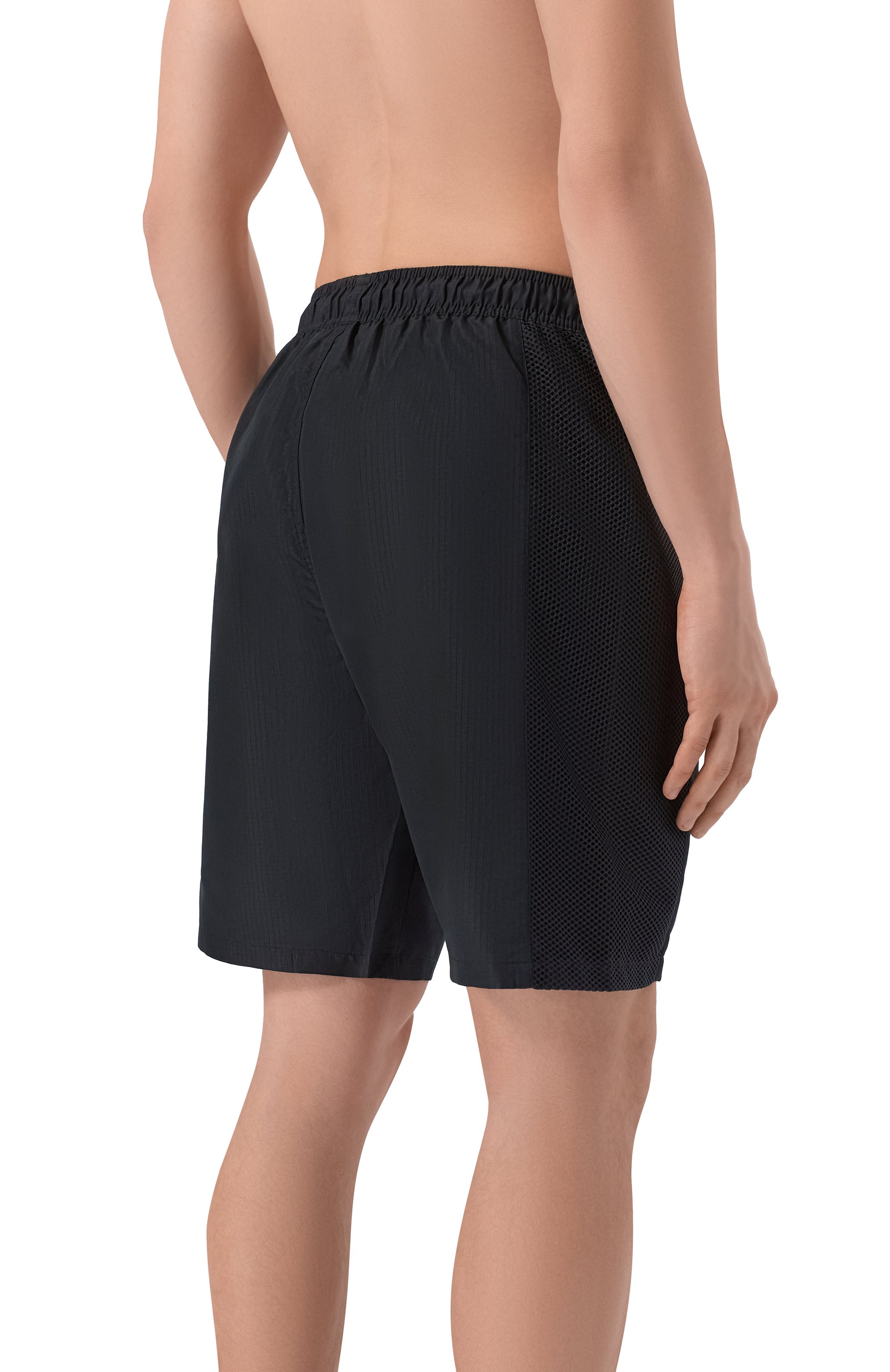 Плавки-шорты EA7 черного цвета по цене 12750 руб., арт. 7M001685/AF21071, фото 3 Плавки-шорты EA7, арт. 7M001685/AF21071, фото 3