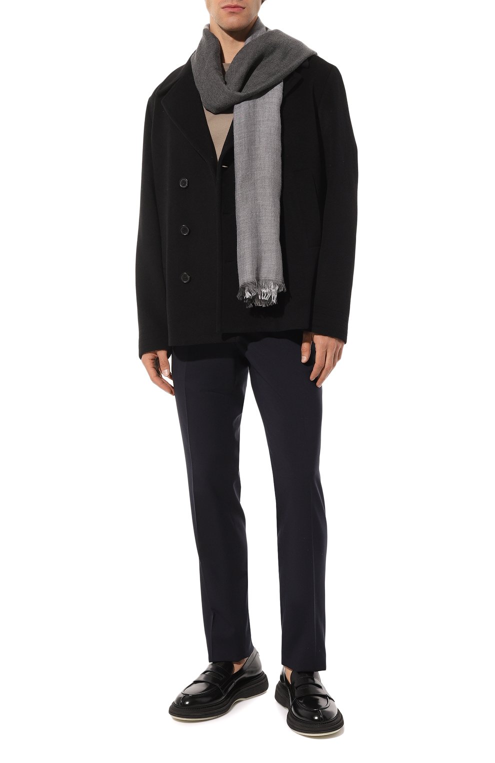 Шарф из кашемира и шелка BRUNELLO CUCINELLI серого цвета по цене 83400 руб., арт. MSC606AV, фото 2 Шарф из кашемира и шелка BRUNELLO CUCINELLI, арт. MSC606AV, фото 2