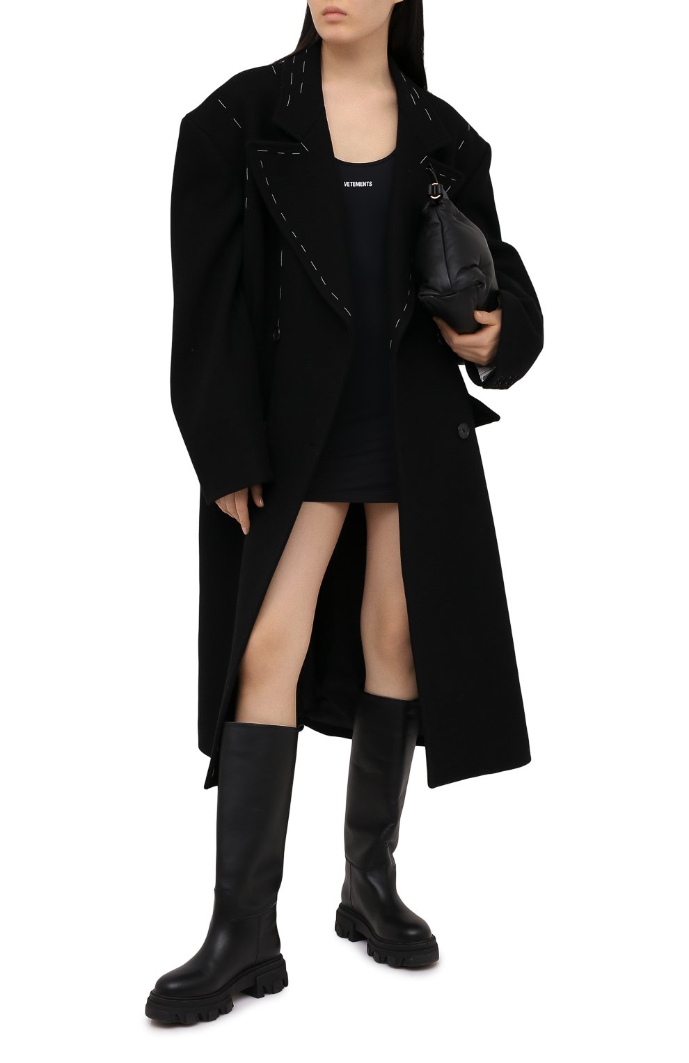 Платье VETEMENTS черного цвета по цене 68700 руб., арт. WE51DR650B 2605/BLACK, фото 2 Платье VETEMENTS, арт. WE51DR650B 2605/BLACK, фото 2