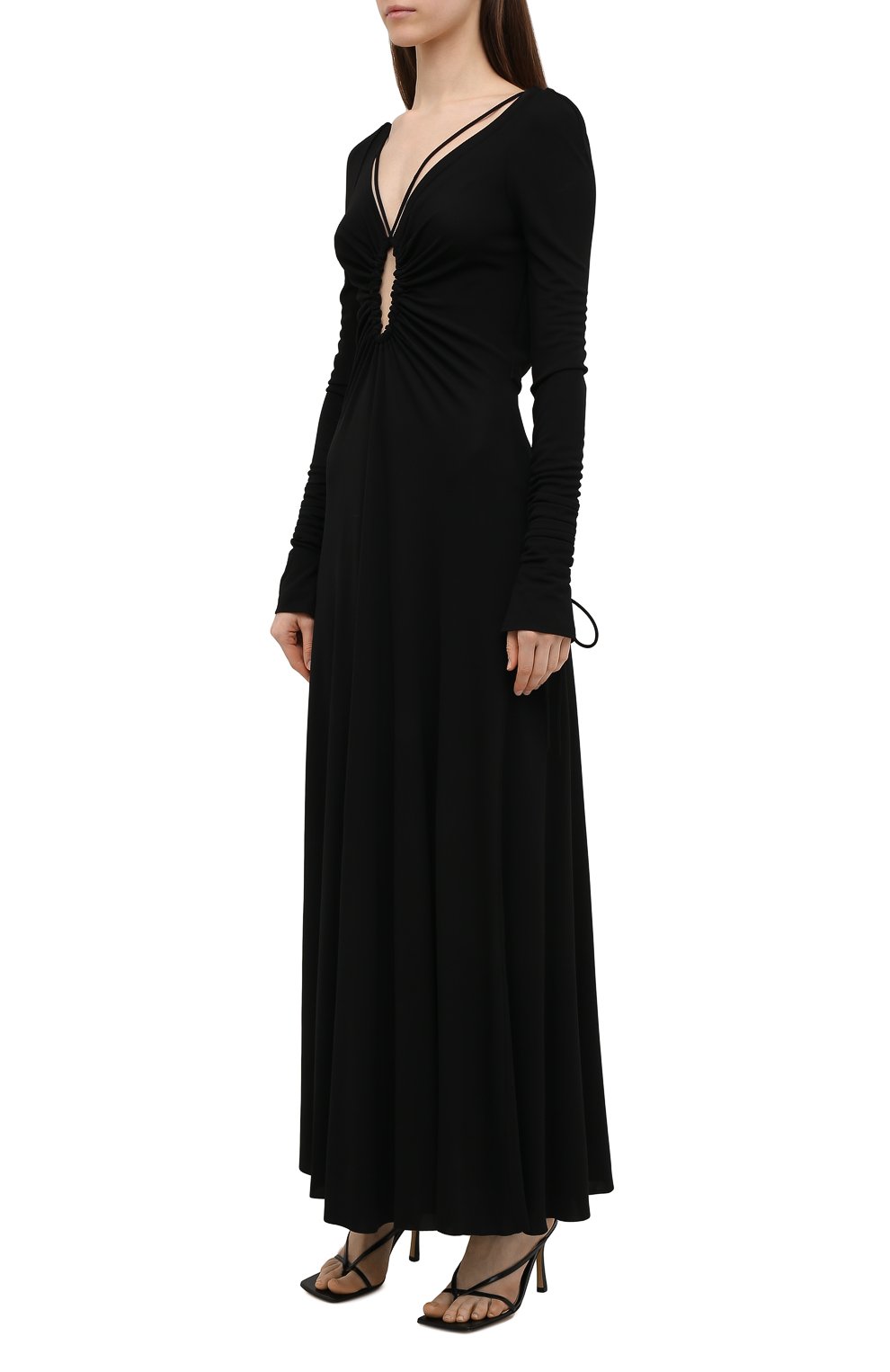 Платье из вискозы VICTORIA BECKHAM черного цвета по цене 158000 руб., арт. 1221WDR002533A, фото 3 Платье из вискозы VICTORIA BECKHAM, арт. 1221WDR002533A, фото 3