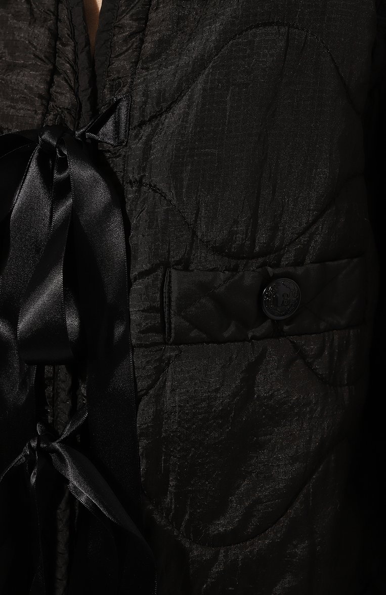 Женская утепленная куртка R13 черного цвета, арт. R13WR233-REF | Фото 5 (Кросс-КТ: Куртка, Утепленный; Рукава: Длинные; Материал внешний: Синтетический материал; Стили: Гранж, Кэжуэл; Материал сплава: Проставлено; Матери�ал подклада: Синтетический материал; Драгоценные камни: Проставлено; Длина (верхняя одежда): Короткие)