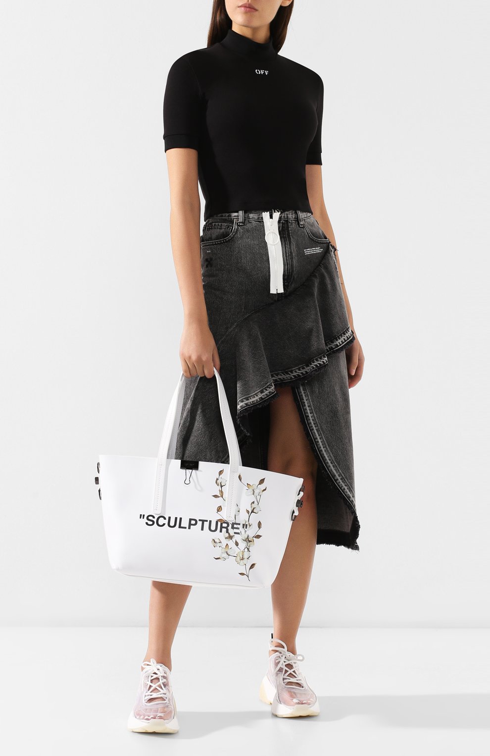 Сумка-тоут sculpture OFF-WHITE белого цвета по цене 115000 руб., арт. 0WNA025R197790850110, фото 2 Сумка-тоут sculpture OFF-WHITE, арт. 0WNA025R197790850110, фото 2