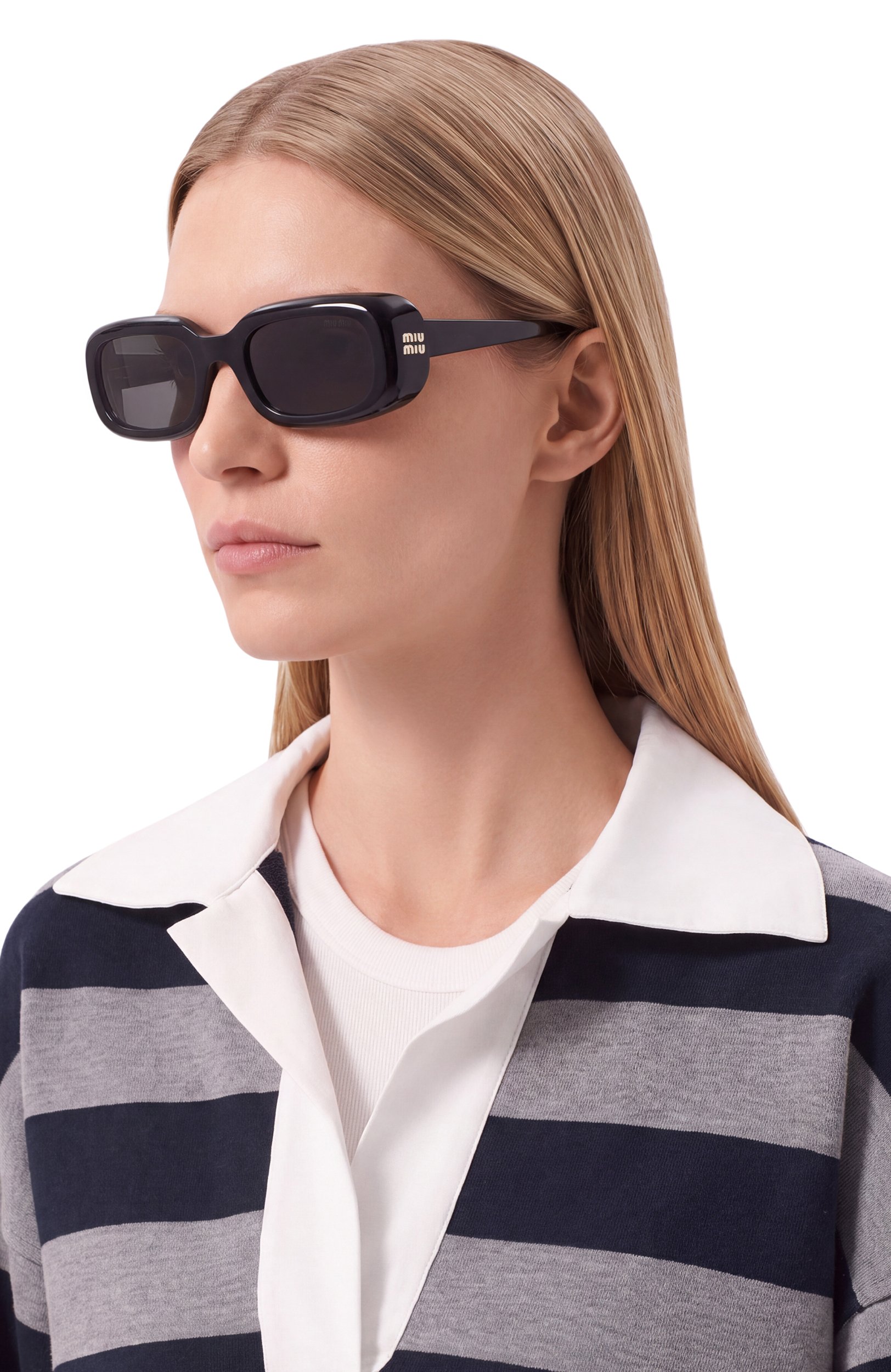 Солнцезащитные очки MIU MIU черного цвета по цене 56600 руб., арт. B13S-16K08Z, фото 2 Солнцезащитные очки MIU MIU, арт. B13S-16K08Z, фото 2