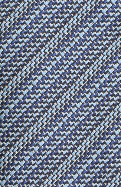 Шелковый галстук ZEGNA синего цвета по цене 18950 руб., арт. Z7D80/1UM, фото 3 Шелковый галстук ZEGNA, арт. Z7D80/1UM, фото 3