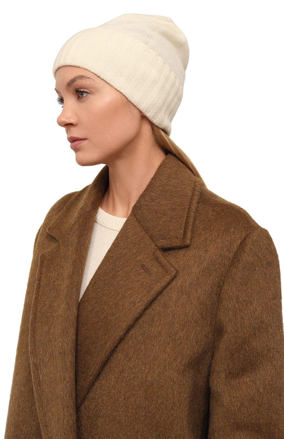 Кашемировая шапка NOT SHY молочного цвета по цене 9950 руб., арт. 4102030C, фото 2 Кашемировая шапка NOT SHY, арт. 4102030C, фото 2