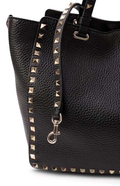 Сумка-тоут rockstud medium VALENTINO черного цвета по цене 314500 руб., арт. 5W2B0970/VSF, фото 3 Сумка-тоут rockstud medium VALENTINO, арт. 5W2B0970/VSF, фото 3