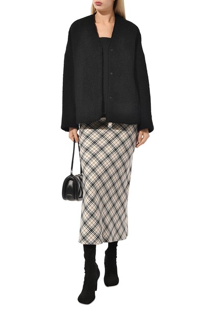 Замшевые ботильоны DRIES VAN NOTEN черного цвета по цене 69950 руб., арт. WW232-201, фото 2 Замшевые ботильоны DRIES VAN NOTEN, арт. WW232-201, фото 2