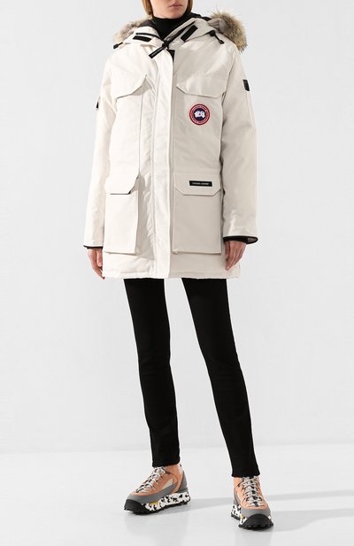 Парка expedition CANADA GOOSE бежевого цвета по цене 166000 руб., арт. 4660L, фото 2 Парка expedition CANADA GOOSE, арт. 4660L, фото 2