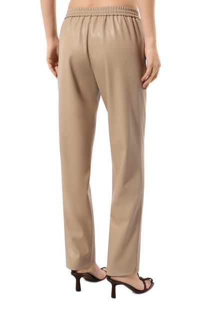 Брюки из экокожи SEVEN LAB бежевого цвета по цене 24780 руб., арт. SPE.05.700.208, фото 4 Брюки из экокожи SEVEN LAB, арт. SPE.05.700.208, фото 4