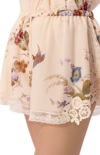 Шорты из хлопка и шелка ZIMMERMANN бежевого цвета по цене 115500 руб., арт. 5583ARS264, фото 5 Шорты из хлопка и шелка ZIMMERMANN, арт. 5583ARS264, фото 5