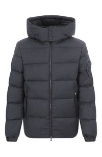 Темно-серый