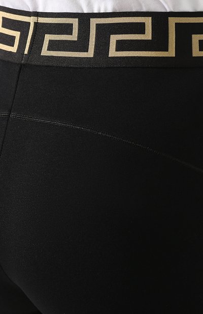 Шорты VERSACE черного цвета по цене 26600 руб., арт. AGD19007/AC00360, фото 5 Шорты VERSACE, арт. AGD19007/AC00360, фото 5
