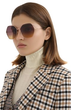 Женские солнцезащитные очки DIOR EYEWEAR сиреневого цвета, арт. DI0RSTELLAIRE8 DDB DG | Фото 2 (Тип очков: С/з; Региональные ограничения белый список (Axapta Mercury): RU, Не проставлено; Нос: Не проставлено; Очки форма: Бабочка)