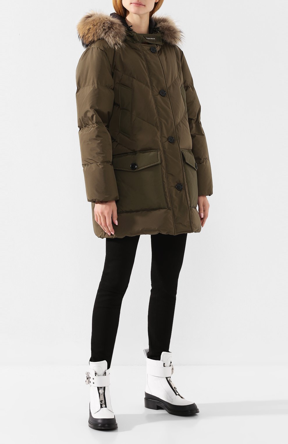Пуховик woolrich logo WOOLRICH хаки цвета по цене 79950 руб., арт. WWCPS2789/UT1708, фото 2 Пуховик woolrich logo WOOLRICH, арт. WWCPS2789/UT1708, фото 2