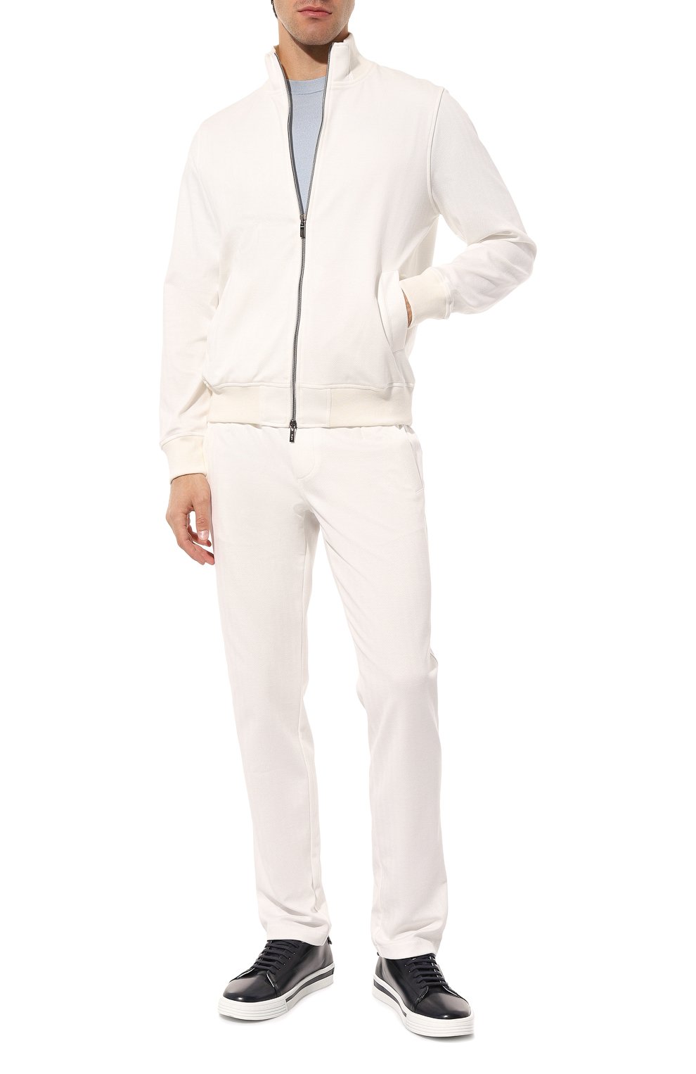 Толстовка MVST белого цвета по цене 111500 руб., арт. 14M459.PL00.MUST., фото 2 Толстовка MVST, арт. 14M459.PL00.MUST., фото 2