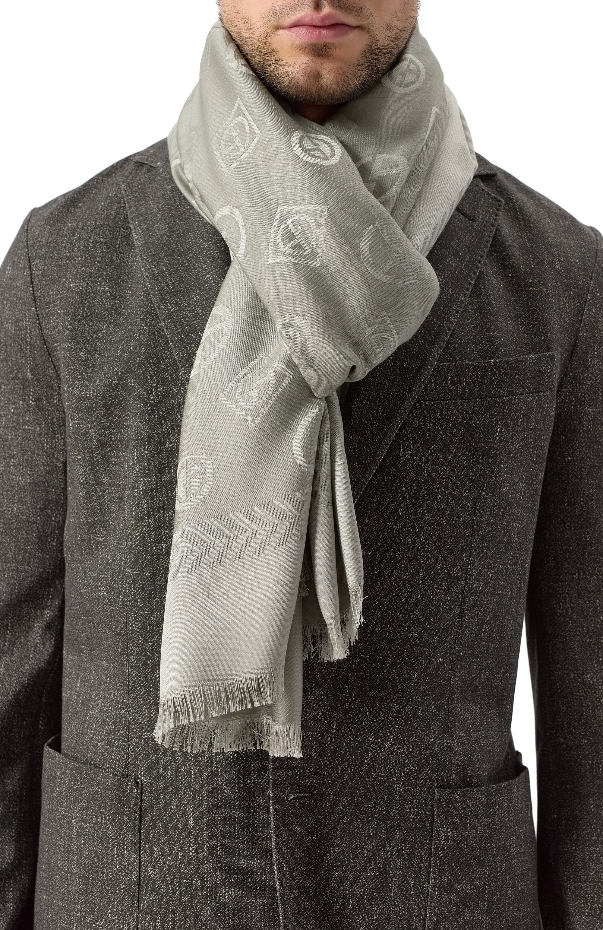 Шарф из шелка и шерсти GIORGIO ARMANI серого цвета по цене 59950 руб., арт. GM001500/AF15663, фото 2 Шарф из шелка и шерсти GIORGIO ARMANI, арт. GM001500/AF15663, фото 2