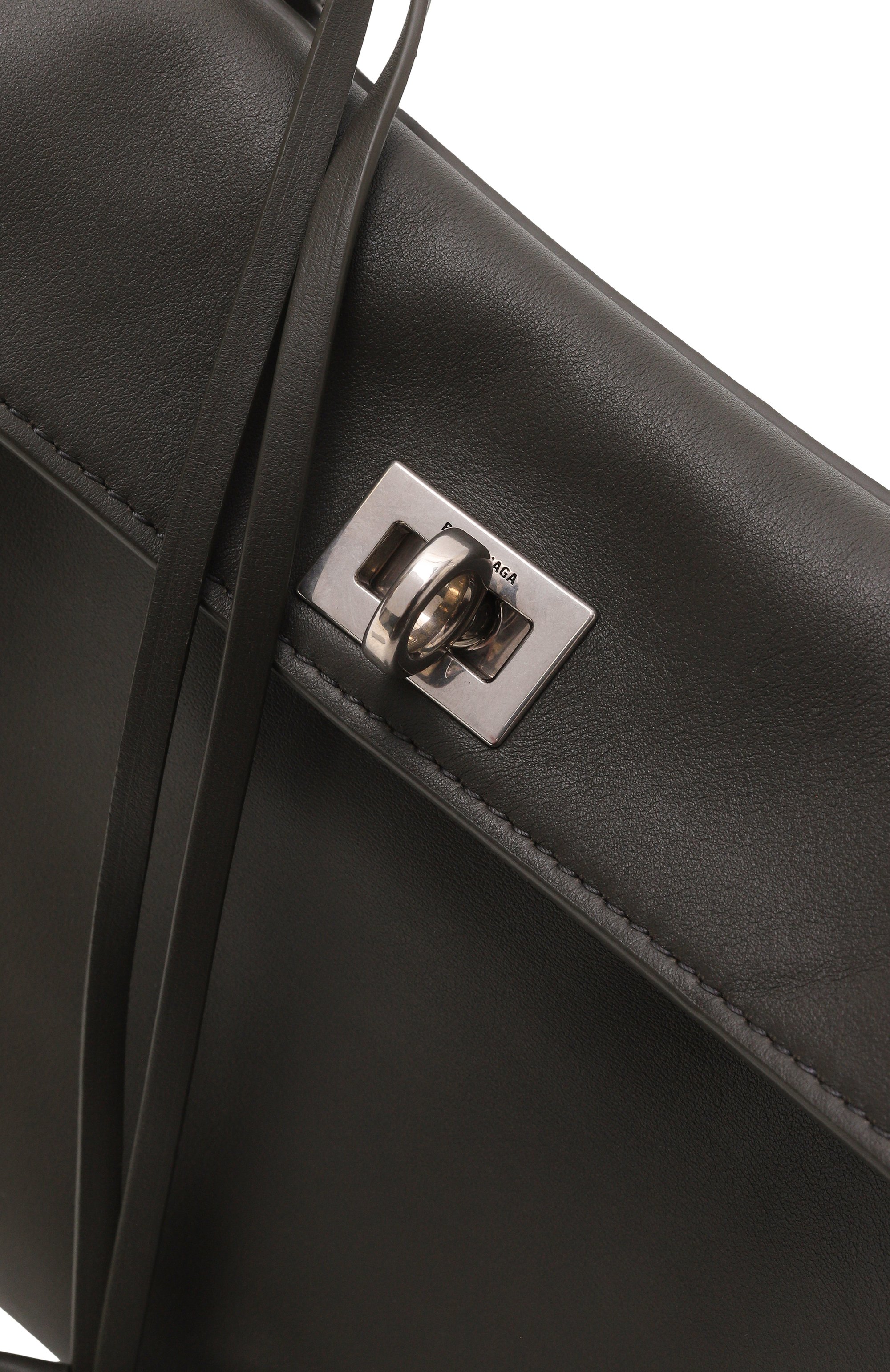 Сумка rodeo mini BALENCIAGA хаки цвета по цене 397500 руб., арт. 795456/2AA4U, фото 6 Сумка rodeo mini BALENCIAGA, арт. 795456/2AA4U, фото 6