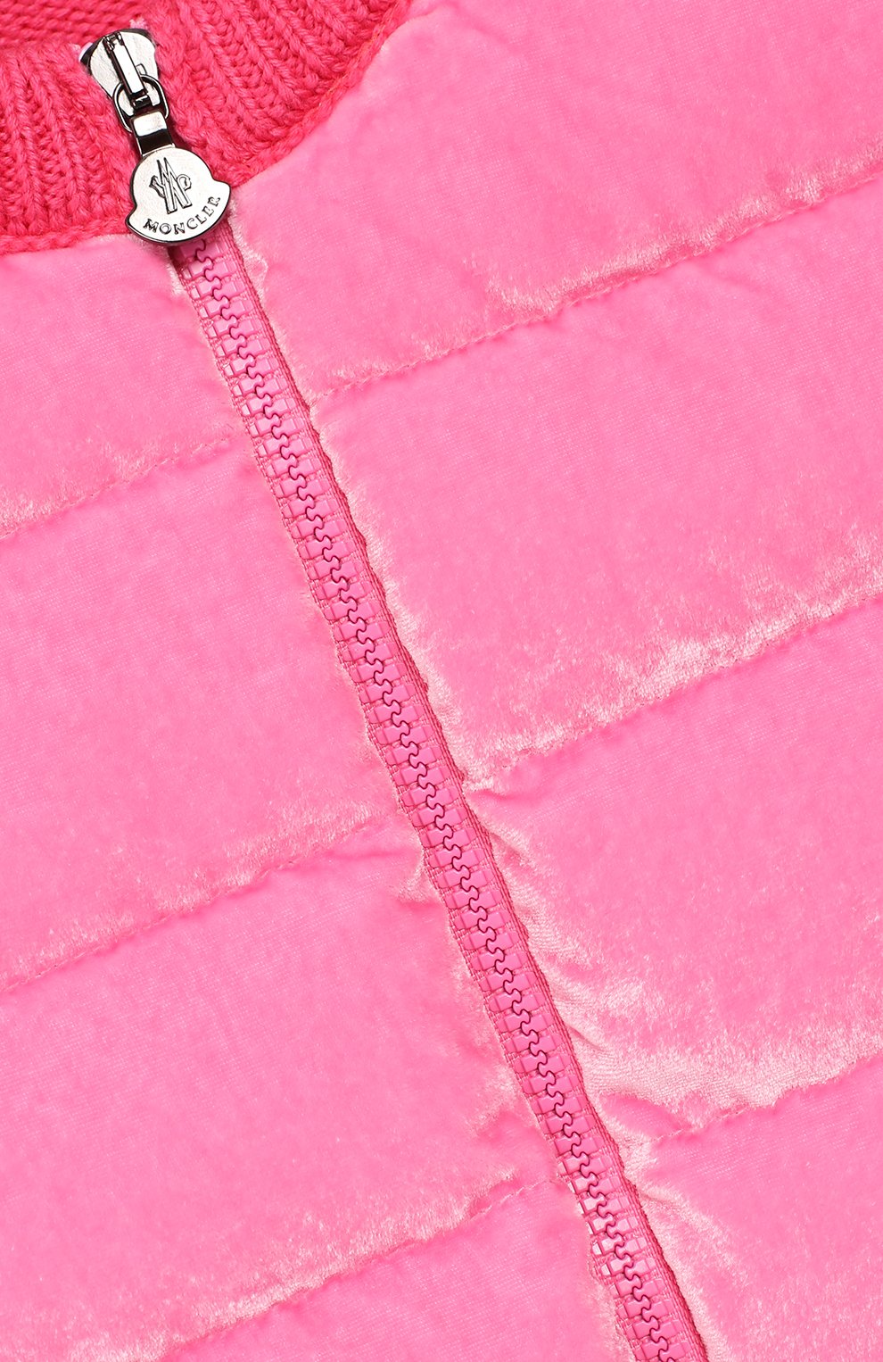 Шерстяной кардиган на молнии MONCLER ENFANT розового цвета по цене 39600 руб., арт. D2-954-94502-05-979CB/8-10A, фото 3 Шерстяной кардиган на молнии MONCLER ENFANT, арт. D2-954-94502-05-979CB/8-10A, фото 3