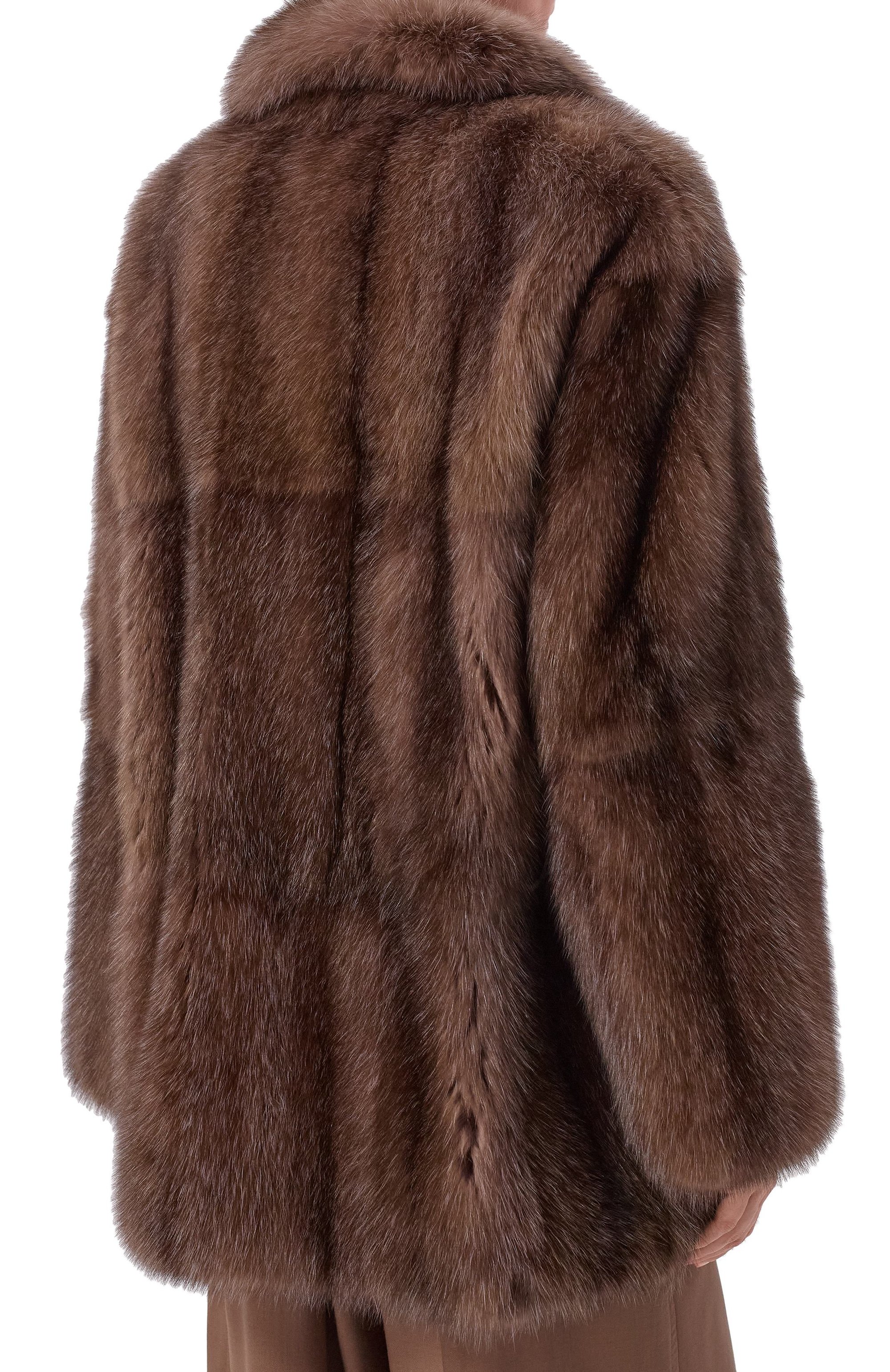Шуба из соболя MVST коричневого цвета по цене 9580000 руб., арт. M001A/SABLE WILD SILVER 4-5, фото 4 Шуба из соболя MVST, арт. M001A/SABLE WILD SILVER 4-5, фото 4