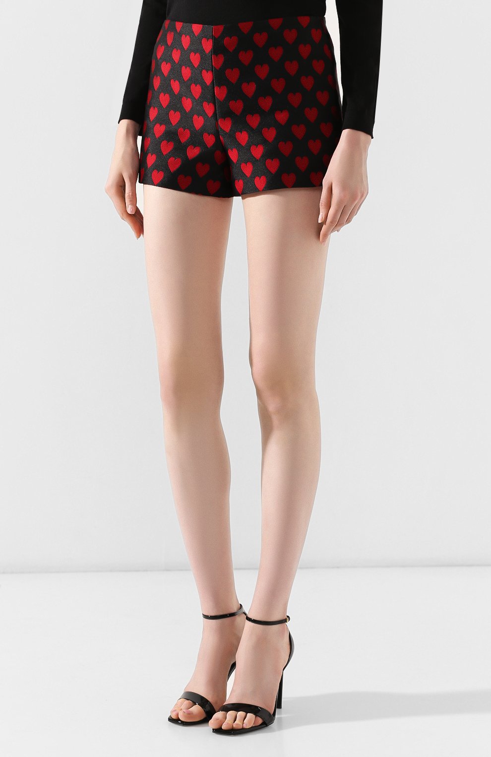 Шорты REDVALENTINO разноцветного цвета по цене 20900 руб., арт. SR3RFB50/49Q, фото 3 Шорты REDVALENTINO, арт. SR3RFB50/49Q, фото 3