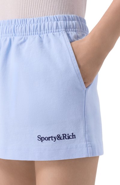 Хлопковые шорты SPORTY AND RICH голубого цвета по цене 17150 руб., арт. SH03775300BL90, фото 5 Хлопковые шорты SPORTY AND RICH, арт. SH03775300BL90, фото 5