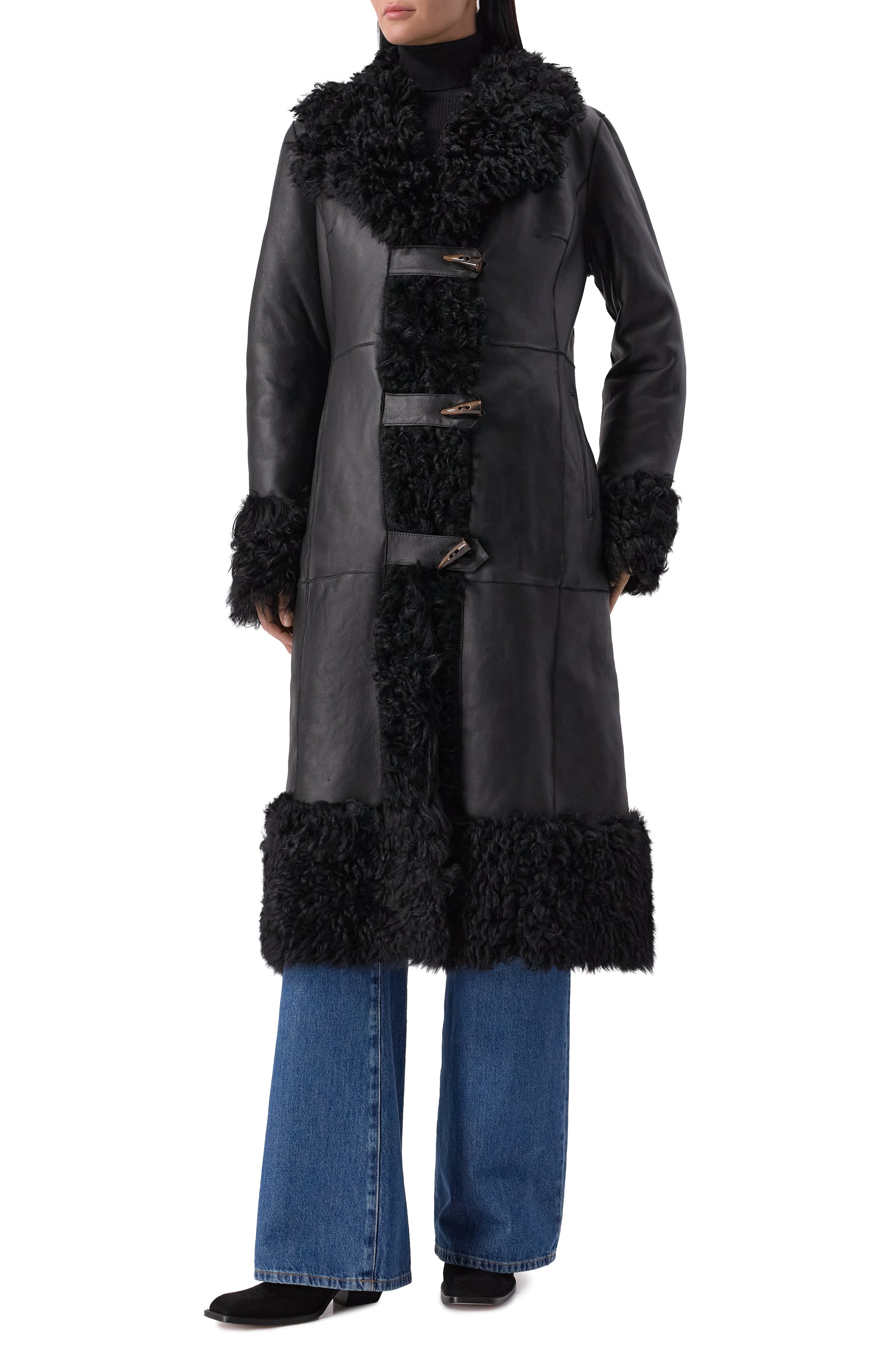 Дубленка из овчины VENERA M. черного цвета по цене 390600 руб., арт. 24020, фото 3 Дубленка из овчины VENERA M., арт. 24020, фото 3