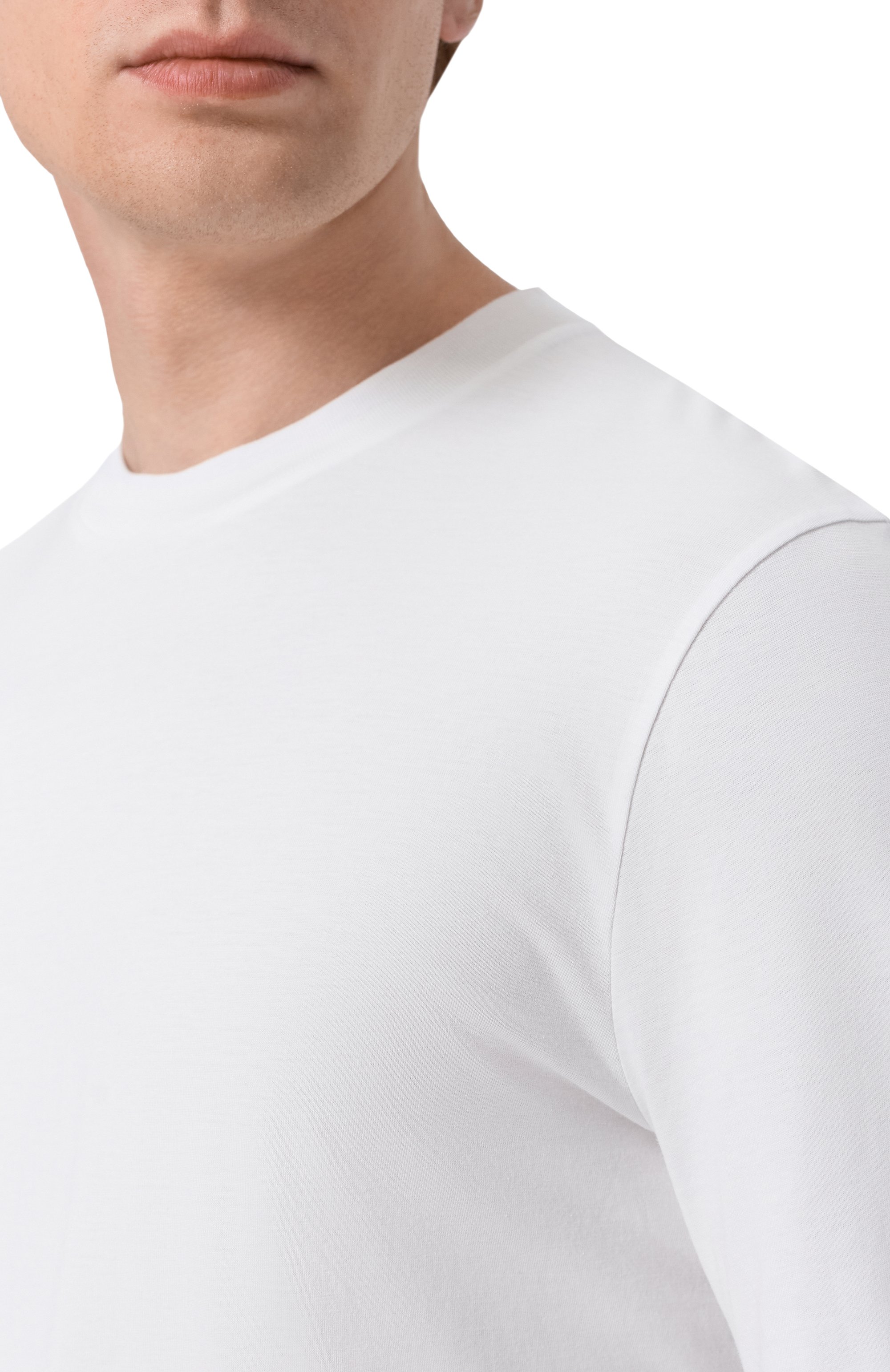 Хлопковый лонгслив CORNELIANI белого цвета по цене 20800 руб., арт. 28G570/2A25022, фото 5 Хлопковый лонгслив CORNELIANI, арт. 28G570/2A25022, фото 5