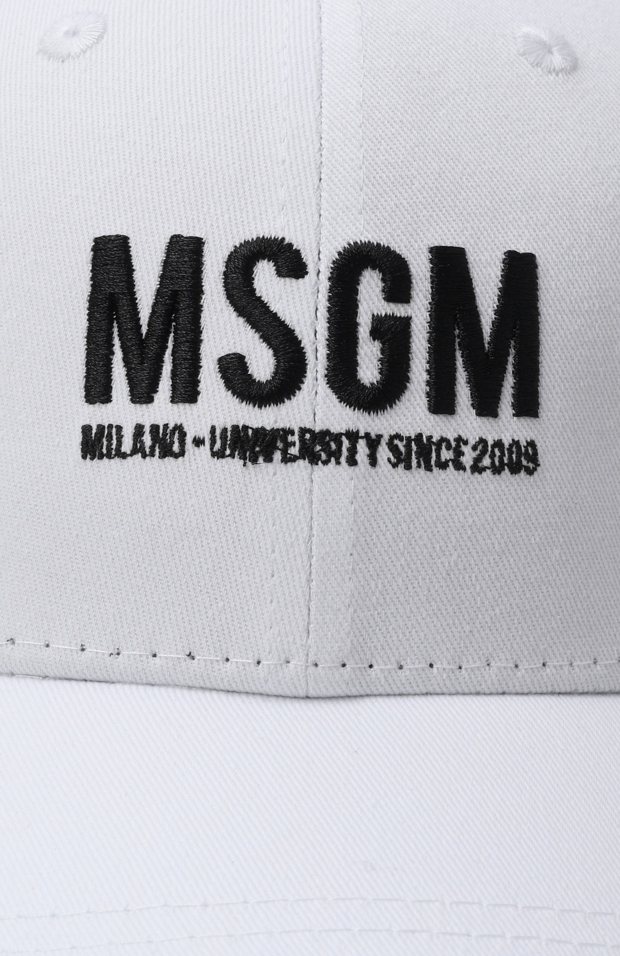 Хлопковая бейсболка MSGM KIDS белого цвета по цене 6610 руб., арт. S6MSJUBC019, фото 3 Хлопковая бейсболка MSGM KIDS, арт. S6MSJUBC019, фото 3