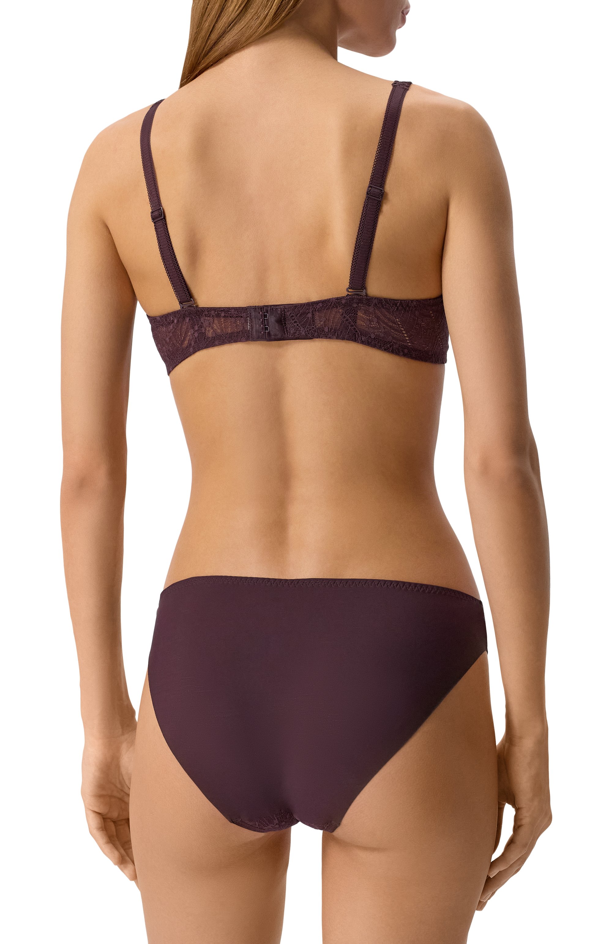 Трусы-слипы SIMONE PERELE фиолетового цвета по цене 7600 руб., арт. 12S720, фото 3 Трусы-слипы SIMONE PERELE, арт. 12S720, фото 3