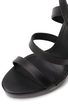 Женские кожаные босоножки lock yourself DSQUARED2 черного цвета, арт. HSW0257/01500001 | Фото 7 (Материал внешний: Натуральная кожа; Материал внутренний: Натуральная кожа; Каблук высота: Высокий; Подошва: Платформа; Каблук тип: Шпилька)