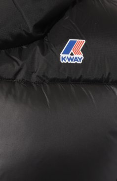 Мужская утепленная куртка K-WAY черного цвета, арт. K5115RW | Фото 5 (Кросс-КТ: Куртка; Рукава: Длинные; Материал внешний: Синтетический материал; Мужское Кросс-КТ: утепленные куртки; Материал сплава: Проставлено; Материал подклада: Синтетический материал; Драгоценные камни: Проставлено; Длина (верхняя одежда): Короткие; Стили: Кэжуэл)