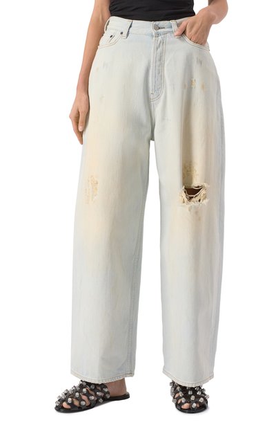 Джинсы ACNE STUDIOS светло-голубого цвета по цене 84200 руб., арт. ACNE STUDI0S 2023F FN SH0REBREAK/A00518, фото 3 Джинсы ACNE STUDIOS, арт. ACNE STUDI0S 2023F FN SH0REBREAK/A00518, фото 3