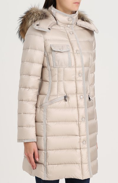 Приталенный стеганый пуховик с меховой отделкой капюшона MONCLER, арт. C2-093-49900-15-53048, фото 3