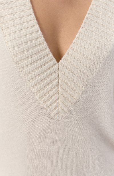 Кашемировый пуловер LOULOU DE SAISON кремового цвета по цене 59950 руб., арт. SAGE, фото 5 Кашемировый пуловер LOULOU DE SAISON, арт. SAGE, фото 5