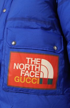 Женский пуховик the north face x gucci GUCCI синего цвета, арт. 663735 XAACY | Фото 5 (Стили: Спорт-шик; Кросс-КТ: Пуховик; Материал утеплителя: Пух и перо; Материал внешний: Синтетический материал; Драгоценные камни: Проставлено; Материал сплава: Проставлено)