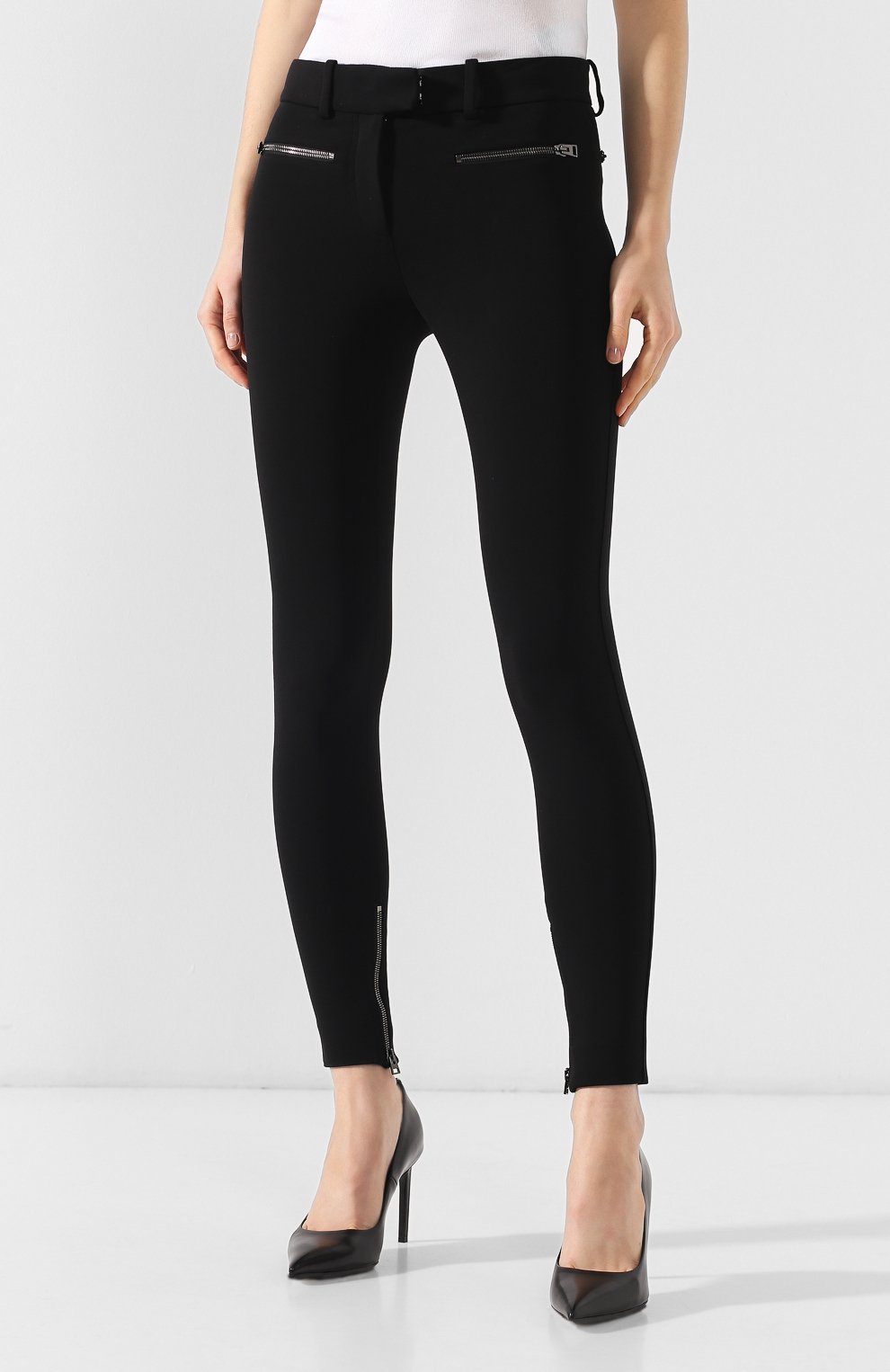 Брюки из вискозы TOM FORD черного цвета по цене 143500 руб., арт. PAJ032-FAX021, фото 3 Брюки из вискозы TOM FORD, арт. PAJ032-FAX021, фото 3