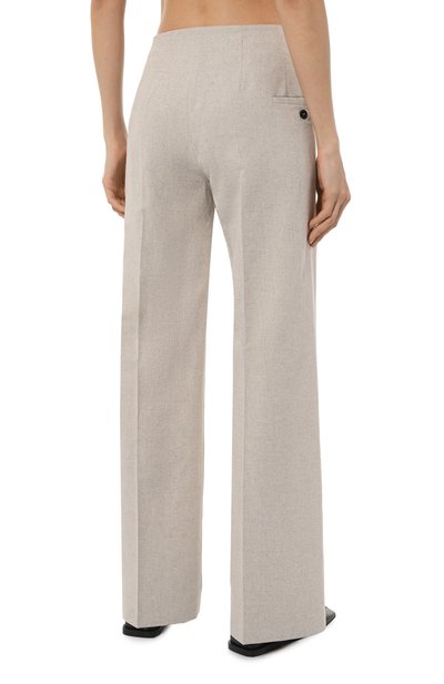 Льняные брюки RUBAN молочного цвета по цене 38700 руб., арт. RSS23-7.3.45.10, фото 4 Льняные брюки RUBAN, арт. RSS23-7.3.45.10, фото 4