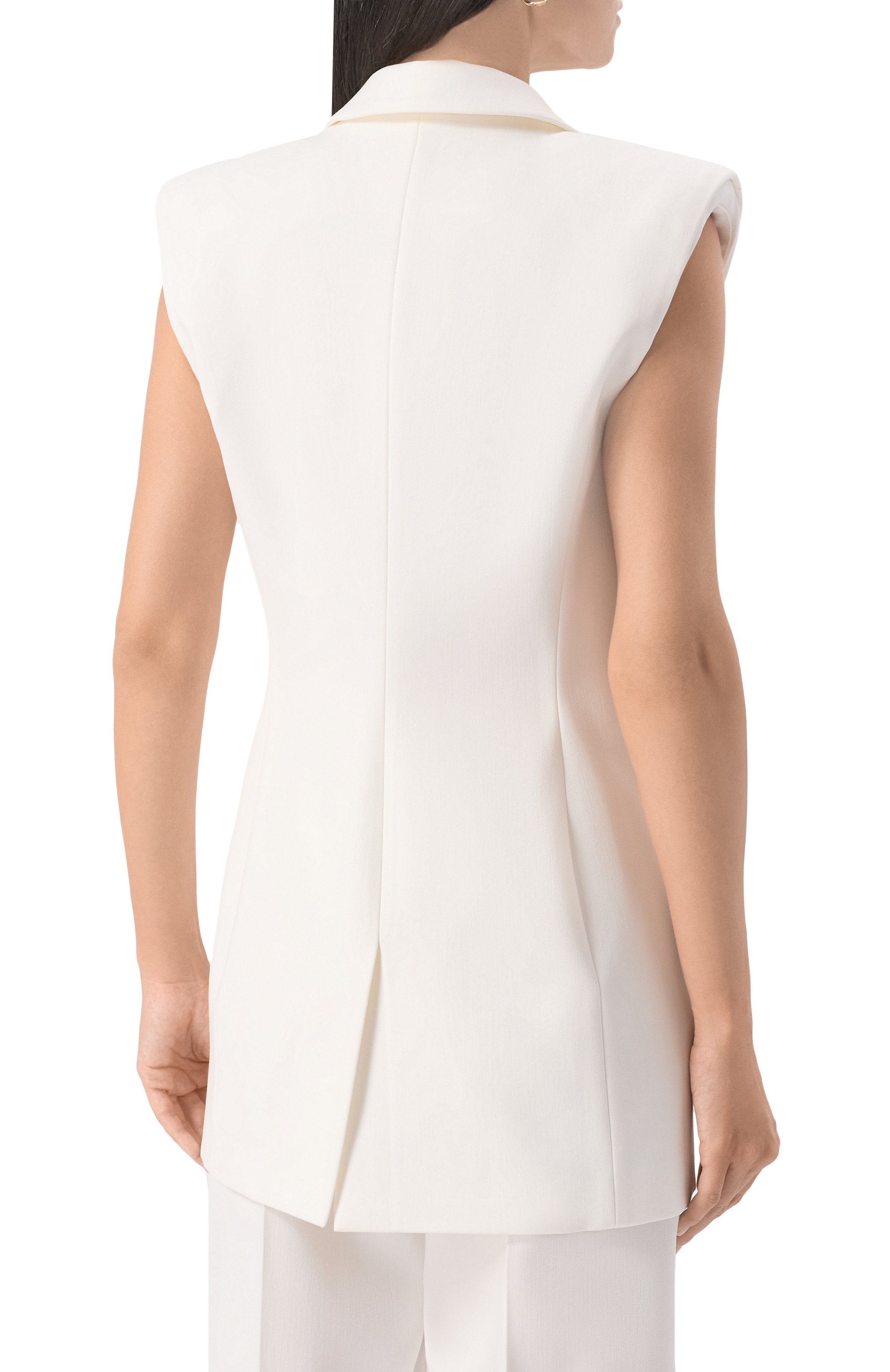 Жилет LEFFERS белого цвета по цене 67000 руб., арт. 7\1.52.29.1.02, фото 4 Жилет LEFFERS, арт. 7\1.52.29.1.02, фото 4