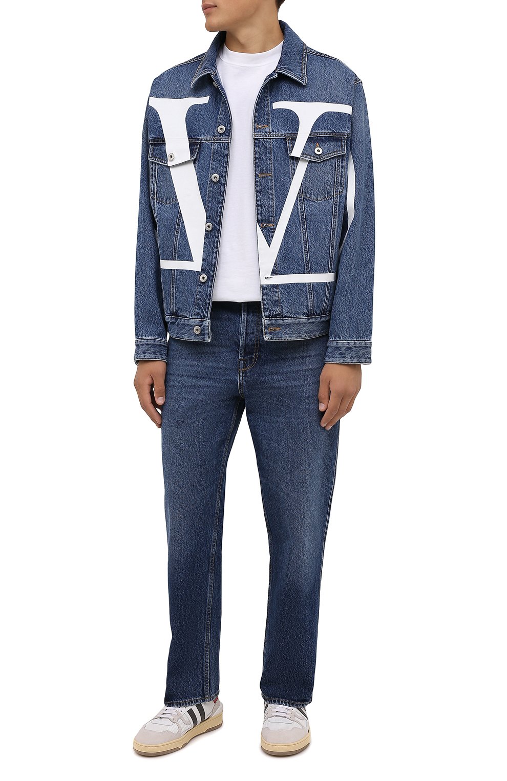 Джинсовая куртка VALENTINO синего цвета по цене 147000 руб., арт. WV3DC01J7L0, фото 2 Джинсовая куртка VALENTINO, арт. WV3DC01J7L0, фото 2
