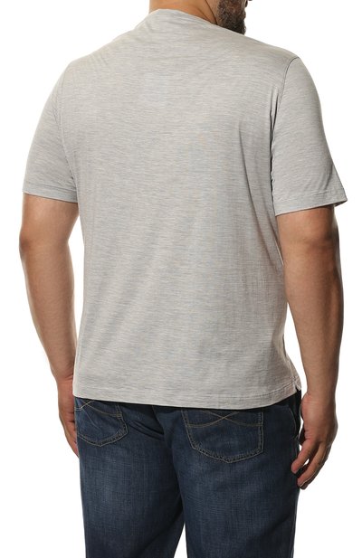 Футболка из шелка и хлопка KIRED серого цвета по цене 35950 руб., арт. WBACI0MW7521501002/64-74, фото 4 Футболка из шелка и хлопка KIRED, арт. WBACI0MW7521501002/64-74, фото 4