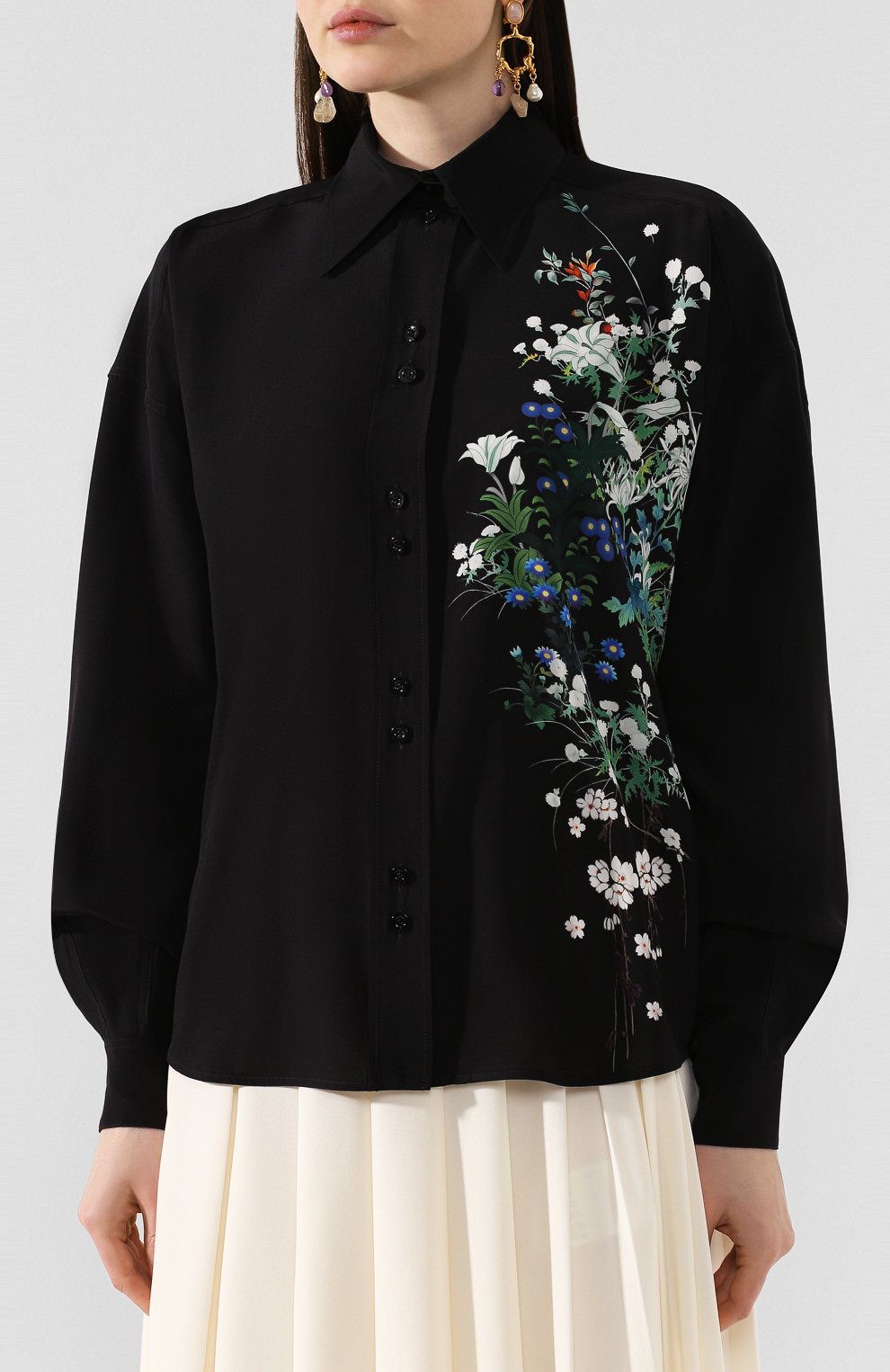 Шелковая рубашка GIVENCHY черного цвета по цене 99500 руб., арт. BW60MF12NU, фото 3 Шелковая рубашка GIVENCHY, арт. BW60MF12NU, фото 3