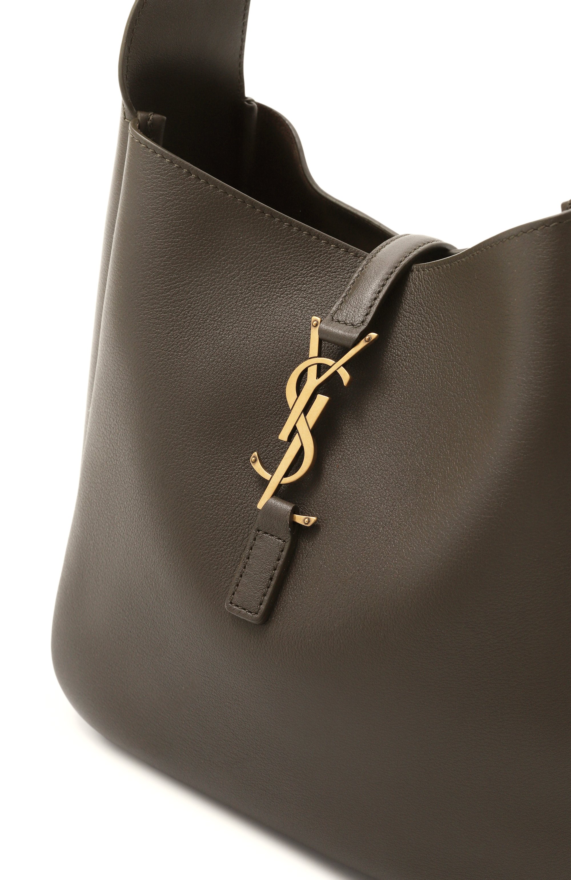 Сумка le 5 à 7 small SAINT LAURENT хаки цвета по цене 346500 руб., арт. 713938/AAAUQ, фото 3 Сумка le 5 à 7 small SAINT LAURENT, арт. 713938/AAAUQ, фото 3